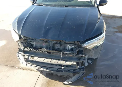 2021 Volkswagen Jetta 1.4T R-Line/1.4T S/1.4T Se из США, поврежденный, VIN 3VWC57BU8MM022450